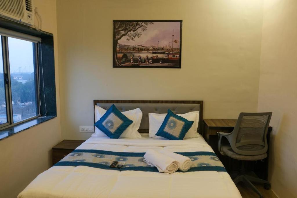 Hotel Vrc Bombay Esterno foto